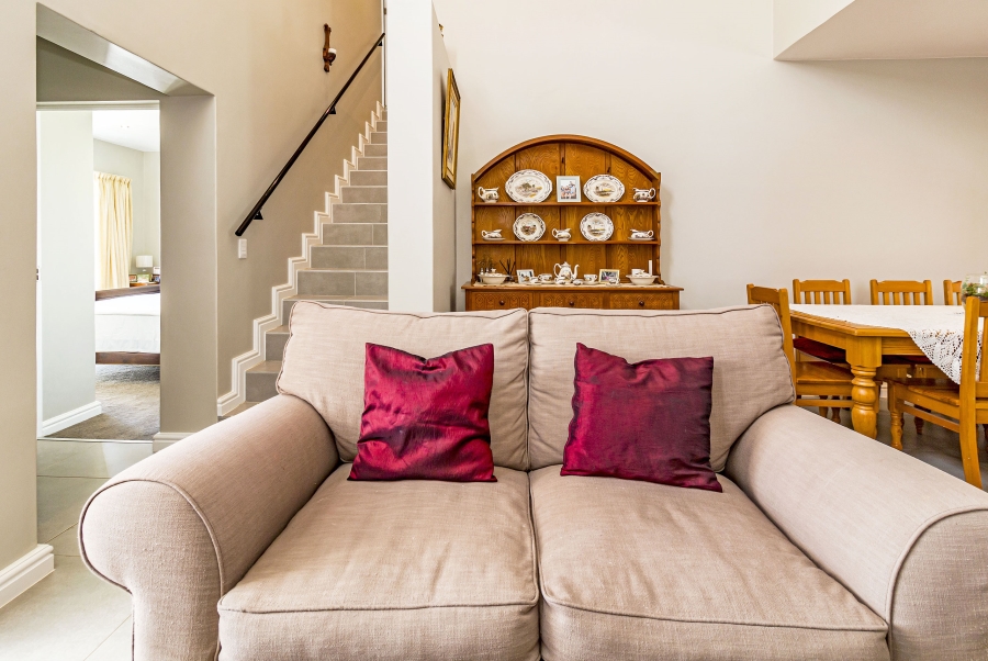 To Let 4 Bedroom Property for Rent in Croydon Gardens Estate Western Cape